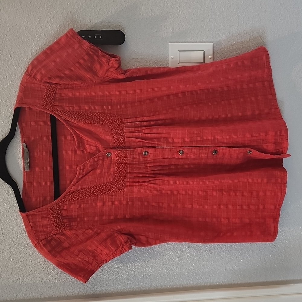 PrAna scoop neck button down shirt size Large